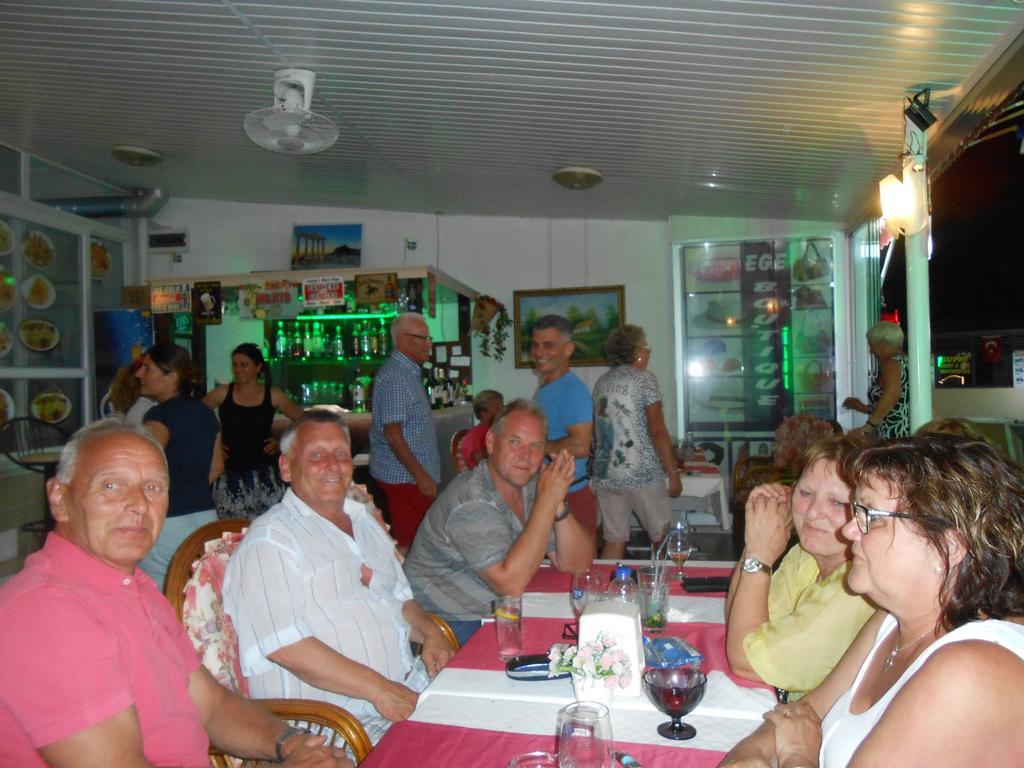 Derya Motel Сиде Екстериор снимка